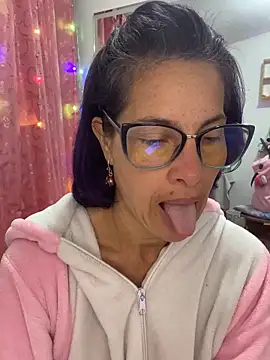 Goddess-Love- online show from December 19, 2025, 9:22 am