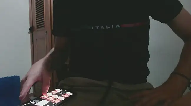 MarceloMilk online show from February 20, 2025, 2:29 am
