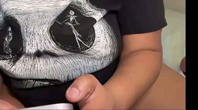 Snapshot of RoxiesObsession chatting on February 10, 2025, 8:21 pm RoxiesObsession online show from February 10, 2025, 8:21 pm