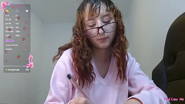 Snapshot of CelesteAyase chatting on February 28, 2025, 12:32 am CelesteAyase online show from February 28, 2025, 12:32 am