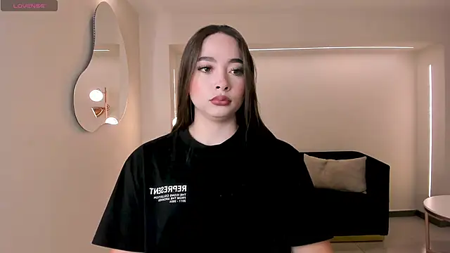 AlinaKravitz online show from March 6, 2026, 11:16 am