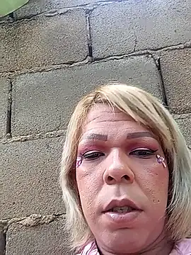 blondebitchlitle online show from January 15, 2026, 2:42 pm