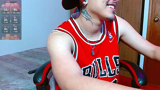 Snapshot of Hgp3riodictabl3 chatting on February 8, 2026, 5:16 am Hgp3riodictabl3 online show from February 8, 2026, 5:16 am