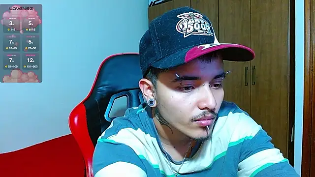 Snapshot of Hgp3riodictabl3 chatting on February 27, 2026, 9:58 pm Hgp3riodictabl3 online show from February 27, 2026, 9:58 pm