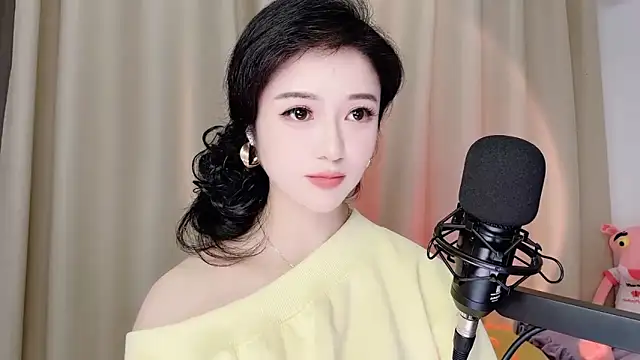 starsqimei online show from March 27, 2026, 8:26 am