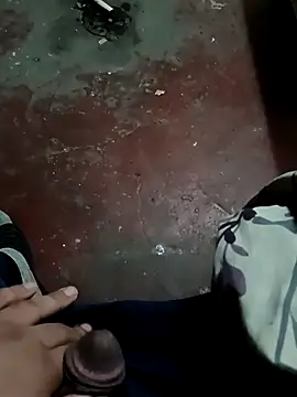 dvaughn3117 online show from December 13, 2024, 7:21 pm