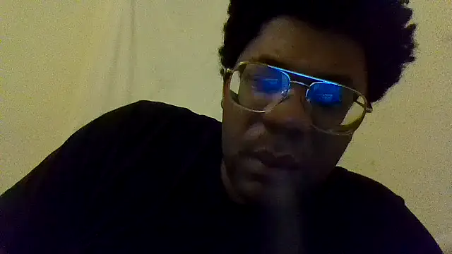 dvaughn3117 online show from April 3, 2026, 9:16 am