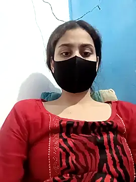 magicmoment00786 online show from November 1, 2025, 4:34 pm