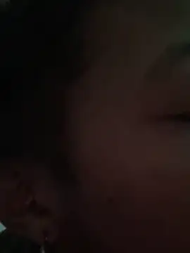 Snapshot of haineuseee chatting on December 28, 2024, 8:26 am haineuseee online show from December 28, 2024, 8:26 am