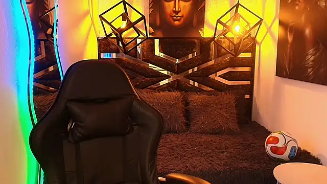 scarleth blue online show from July 13, 2026, 3:17 am