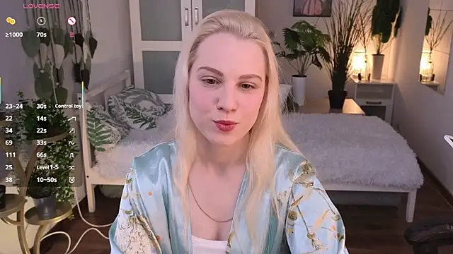 jeancolex online show from November 25, 2025, 9:26 pm