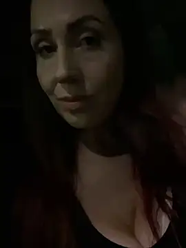 Snapshot of TildeLindwall chatting on December 6, 2024, 8:01 pm TildeLindwall online show from December 6, 2024, 8:01 pm