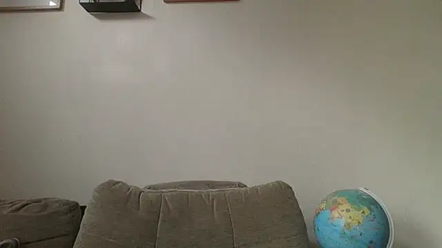 alcatraz009 online show from November 15, 2025, 8:18 am