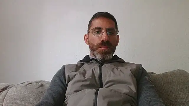 alcatraz009 online show from October 21, 2025, 10:47 am