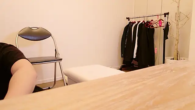 Snapshot of undo-busoku69 chatting on February 10, 2026, 7:40 am undo-busoku69 online show from February 10, 2026, 7:40 am