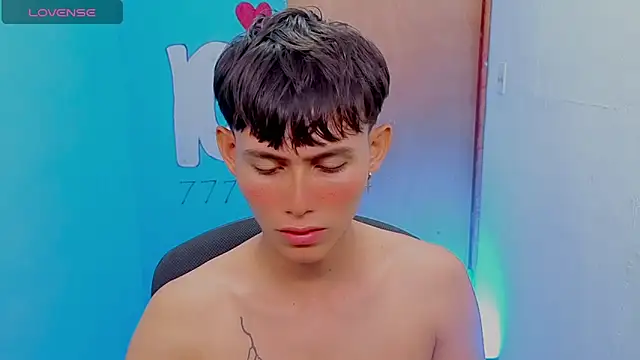 tanjiro cute online show from April 18, 2026, 4:59 am