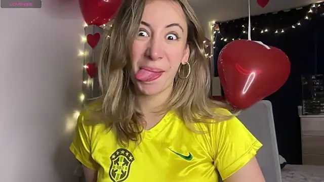 Gabby cruz  online show from February 15, 2025, 9:05 am