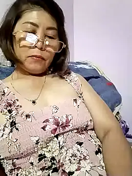Baby-tits2024 online show from January 24, 2025, 4:28 pm