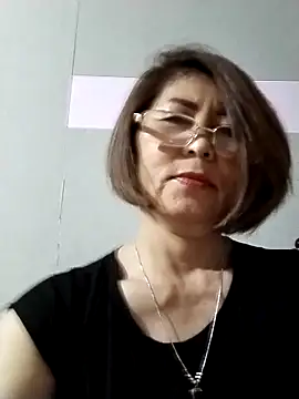 Baby-tits2024 online show from March 20, 2025, 2:42 pm