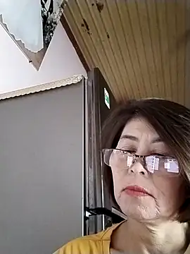 Baby-tits2024 online show from September 16, 2025, 3:29 am