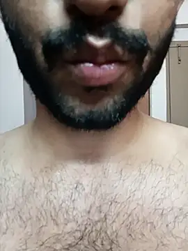 Snapshot of Vignesh3246 chatting on October 6, 2025, 6:30 pm Vignesh3246 online show from October 6, 2025, 6:30 pm