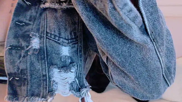 EymiCuper online show from January 14, 2026, 6:55 pm