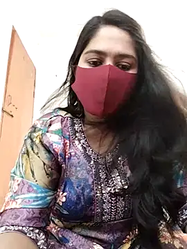 Magical Girl- online show from April 18, 2026, 4:37 am