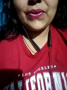 Love-Veronica online show from April 21, 2026, 6:25 pm