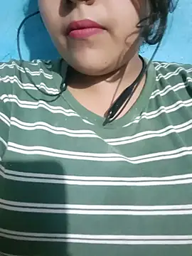 Love-Veronica online show from July 12, 2026, 6:20 pm