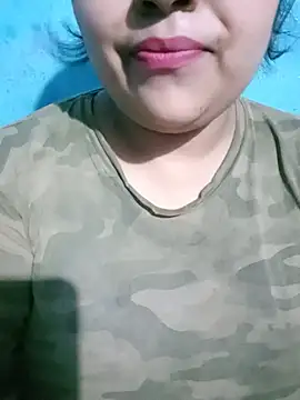 Love-Veronica online show from July 18, 2026, 6:38 pm
