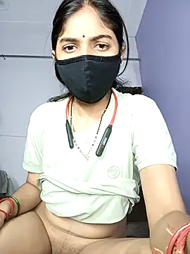 Amzing-Couple online show from September 30, 2025, 4:02 pm