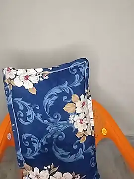 Sexy Radhikaa online show from February 25, 2025, 3:20 am