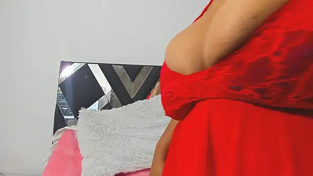 macarenaawills online show from October 9, 2025, 1:22 pm