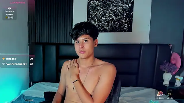 Snapshot of RaidenBoy1 chatting on January 24, 2025, 1:56 am RaidenBoy1 online show from January 24, 2025, 1:56 am