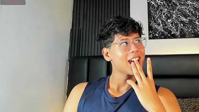 Snapshot of RaidenBoy1 chatting on January 6, 2025, 9:00 pm RaidenBoy1 online show from January 6, 2025, 9:00 pm