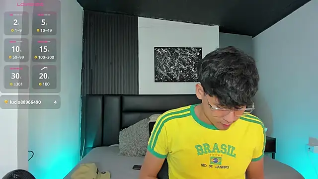 Snapshot of RaidenBoy1 chatting on January 15, 2025, 10:46 pm RaidenBoy1 online show from January 15, 2025, 10:46 pm