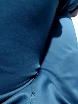 missmonika01 online show from April 18, 2026, 5:15 pm