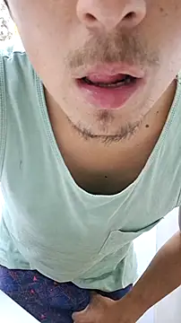 Snapshot of tula_chyk chatting on February 13, 2026, 8:42 pm tula chyk online show from February 13, 2026, 8:42 pm