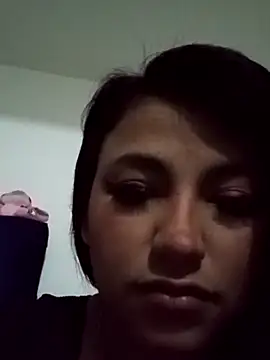 Naomy veracruz  online show from December 14, 2025, 11:38 am