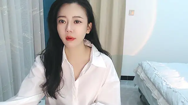 zoe-keke online show from January 4, 2025, 11:11 am