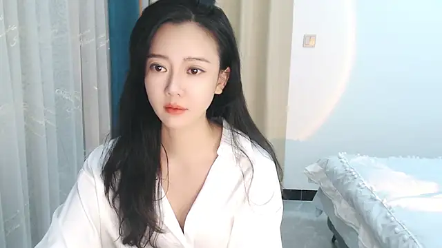 zoe-keke online show from January 5, 2025, 11:04 am