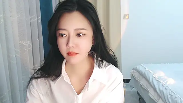 zoe-keke online show from January 8, 2025, 11:10 am