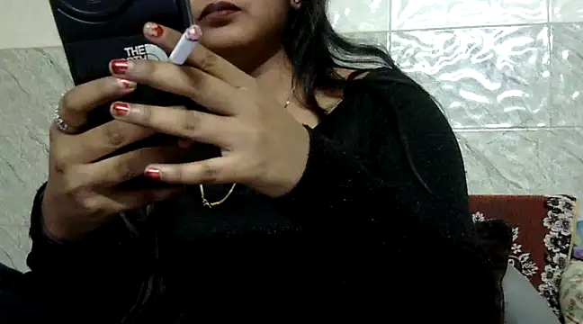 Snapshot of Hawt_Shreya chatting on February 20, 2025, 8:14 pm Hawt Shreya online show from February 20, 2025, 8:14 pm