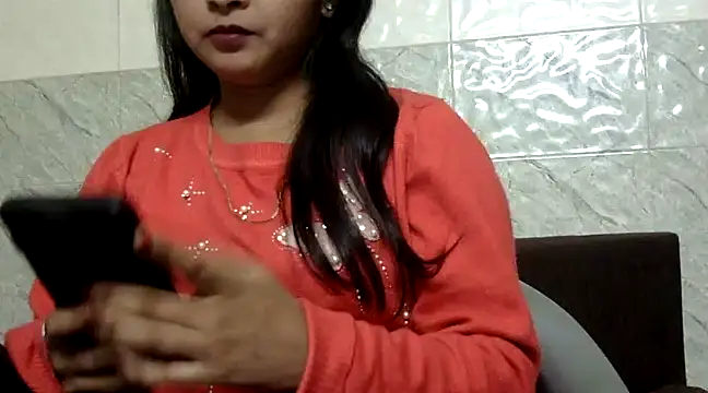 Snapshot of Hawt_Shreya chatting on February 12, 2025, 7:56 pm Hawt Shreya online show from February 12, 2025, 7:56 pm