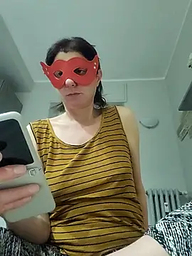 Vagabondainnamorata online show from February 23, 2026, 6:41 pm