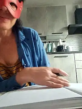 Vagabondainnamorata online show from January 10, 2026, 11:05 am