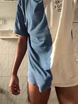 Snapshot of surabhi09 chatting on February 6, 2026, 3:35 am surabhi09 online show from February 6, 2026, 3:35 am