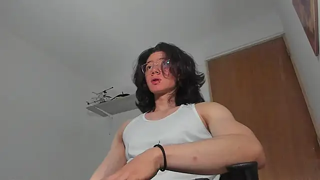 Snapshot of AngelBennet_ chatting on March 18, 2025, 3:34 am AngelBennet  online show from March 18, 2025, 3:34 am