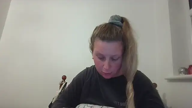 Snapshot of sauseyali chatting on December 6, 2024, 7:06 pm sauseyali online show from December 6, 2024, 7:06 pm