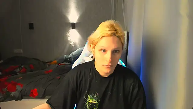 Kleo Godde online show from October 22, 2025, 11:14 pm